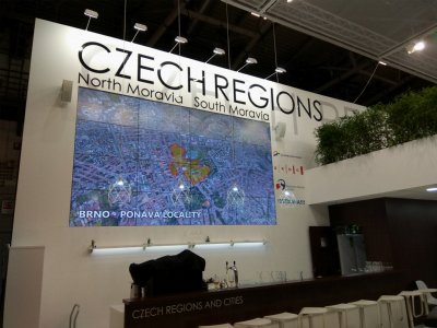 Bezrámečkové obrazovky